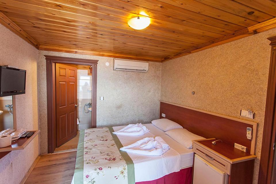 Mevsim Otel Akyaka  Bagian luar foto